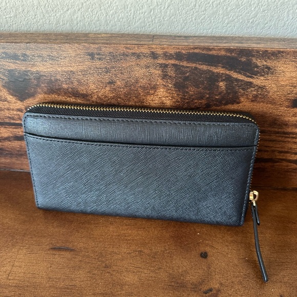 Kate Spade NWT Clifton Lane Penguin Neda Continental Wallet - Picture 4 of 8